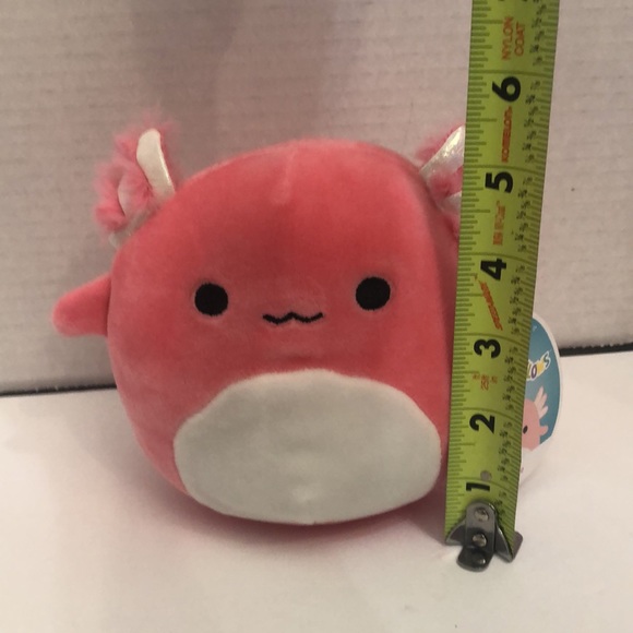 Squishmallows Axolotl - Archie Plush 5” - Picture 5 of 5